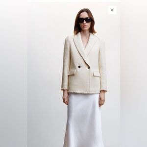 NWT- Mango button tweed blazer